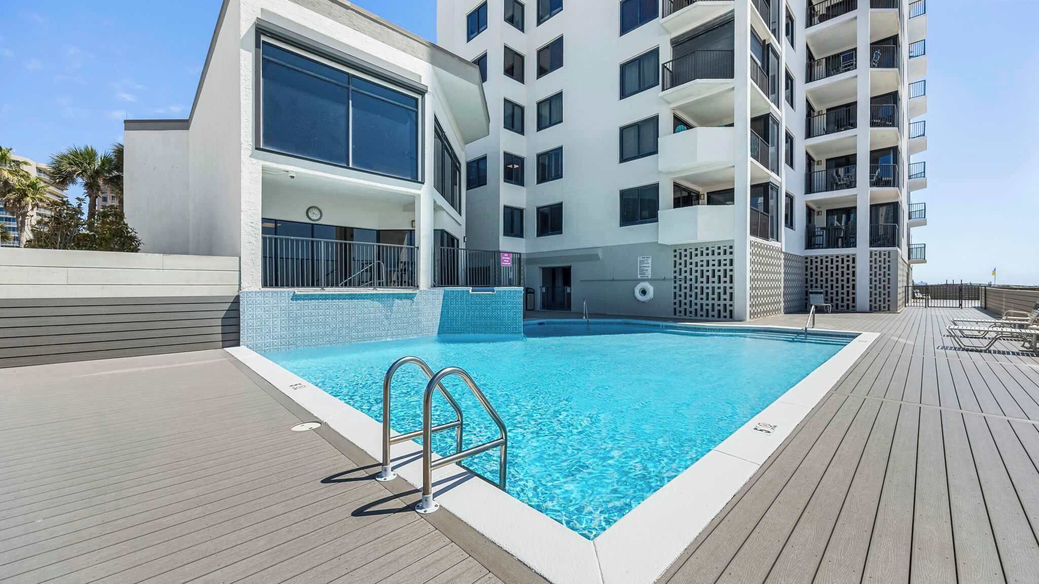 Piscine extérieure