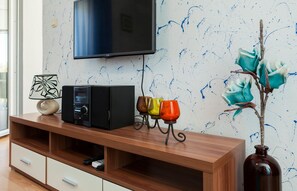 1 bedroom, iron/ironing board, free WiFi, bed sheets - A4 - Modern apt w. Terrace, 3 min Walk to Beach (Marina)