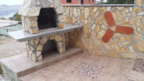 Apartment, 1 Bedroom, Accessible, Smoking | Exterior