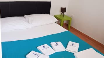 Apartment, 1 Bedroom, Accessible, Smoking | 1 bedroom, iron/ironing board