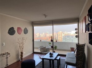 Living room - Beautiful and Modern Apartment Overlooking the Andes (Santiago)