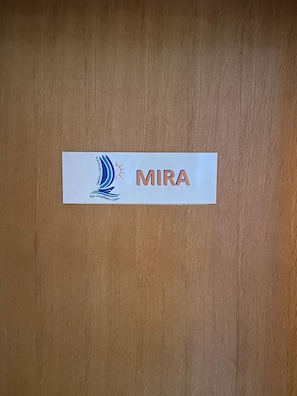 Studio, 1 Bedroom, Accessible, Balcony | Property entrance