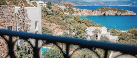 Villa, 3 Bedrooms, Private Pool, Garden View | Balcony