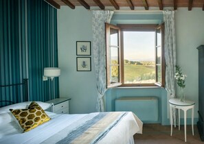 8 Schlafzimmer