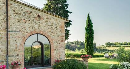Chianti Villa Surrounded by Greenery With Swimming Pool