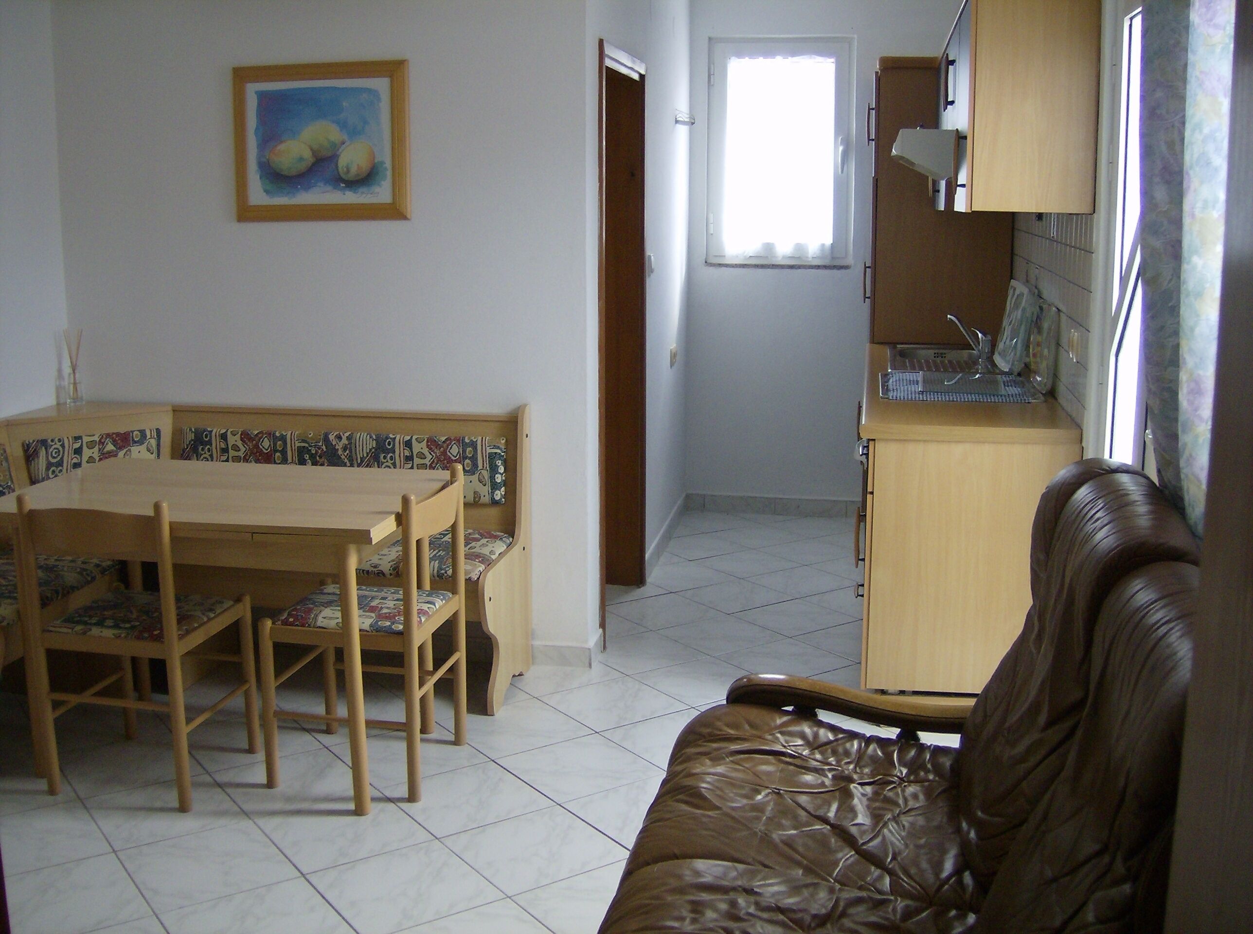 Apartment, 1 Bedroom, Accessible, Smoking | Ruang makan