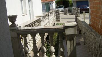 Apartment, 1 Bedroom, Accessible, Smoking | Balcony