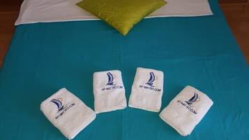 Apartment, 1 Bedroom, Accessible, Smoking | 1 bedroom, iron/ironing board