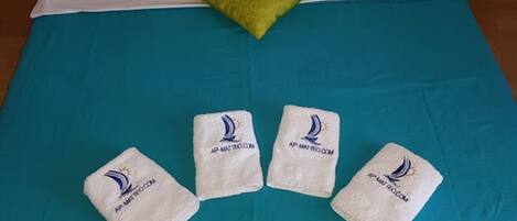 Apartment, 1 Bedroom, Accessible, Smoking | 1 bedroom, iron/ironing board