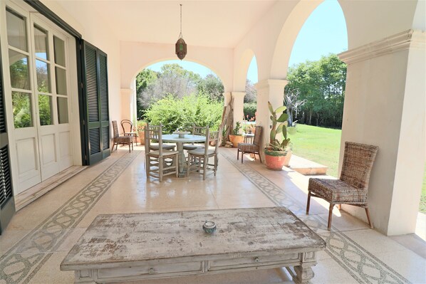 Terrace/patio