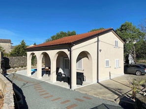 Villa, 3 habitaciones, piscina privada, vistas al jardín | Entrada al alojamiento