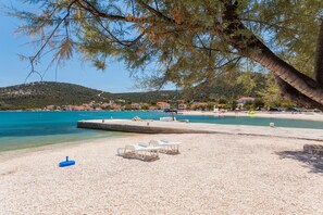 Appartement, plusieurs lits | Piscine