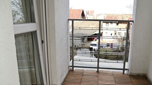 Family Apartment | Balcony - HomeRent White (Novi Sad)