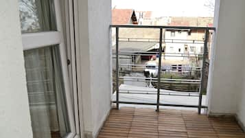 Family Apartment | Balcony