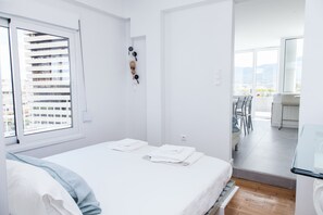 Luxury Apartment | 1 bedroom, free WiFi - Penthouse in center of Athens with View (Athens)