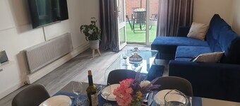 2 bedroom apartment with a large balcony.