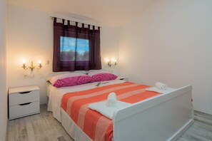 Apartment, Multiple Beds | 2 bedrooms, iron/ironing board, travel crib, free WiFi - A8 - Modern apt With Terrace, 3 min Walk to Beach (Marina)