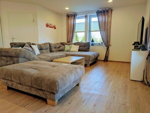 Smart TV - Ferienwohnung Harnisch (Aue-Bad Schlema)