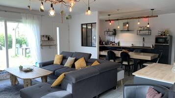 Télévision, espaces bureaux