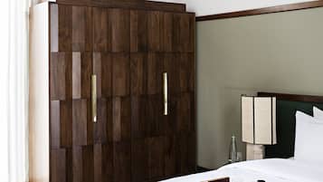 Habitación superior | Servicio de comidas en la habitación