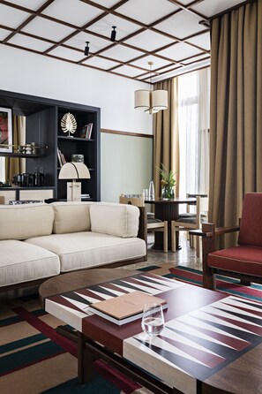 Signature Suite | Living area