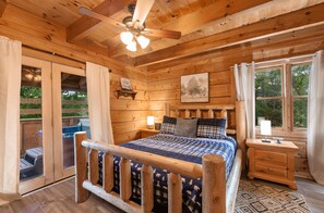 2 bedrooms, iron/ironing board, travel crib, free WiFi