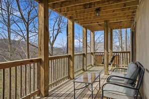 Unclassified image, 5 of 32, button