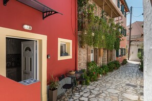Appartement, rez-de-chaussée | Terrasse/Patio