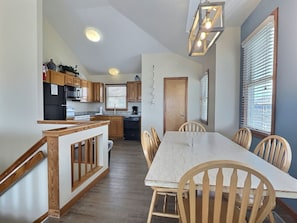Dining - Sea Star- Ocean Views- Steps to Beach- Community Pool (Buxton)
