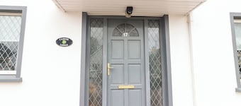 17 Clover Hill