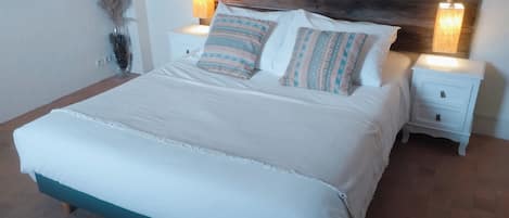 1 bedroom, soundproofing, iron/ironing board, free WiFi