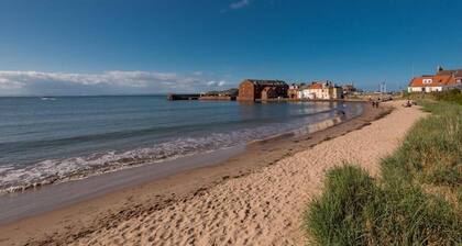 Stylish Beach Pad on Scotland's Golf Coast