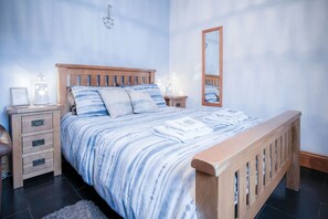 Cottage (1 Bedroom) | 1 kamar tidur, Wi-Fi gratis, dan seprai linen