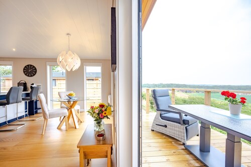 Avocet Lodge,  Ingoldisthorpe, Norfolk