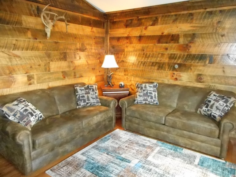 Post And Beam Cabin With King And Bunk - Maine
