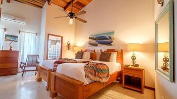 Condo, 3 Bedrooms | 3 bedrooms, iron/ironing board, free WiFi
