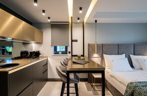 6 chambres, fer et planche Ă repasser, Wi-Fi, draps fournis