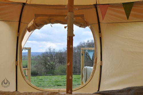 Lovely Spacious Lotus Bell Tent in Shaftesbury, UK