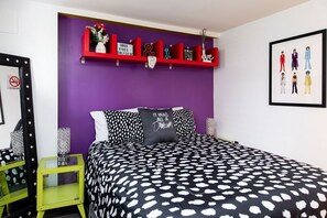 2 bedrooms, desk, iron/ironing board, free WiFi