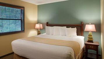 1 bedroom, in-room safe, internet, bed sheets