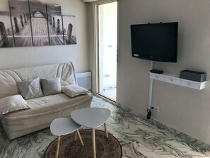 Fernseher