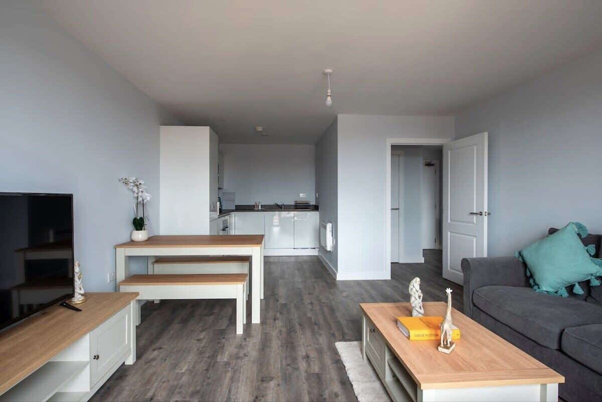 Televisio, työhuone