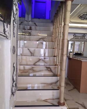 Reception - Bonami Hotel (Istanbul)