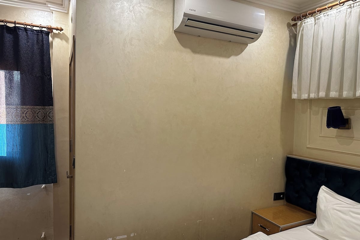 Literie de qualité supérieure, minibar, coffres-forts dans les chambres