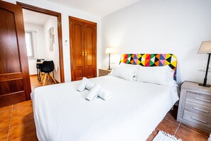 1 bedroom, iron/ironing board, free WiFi, bed sheets