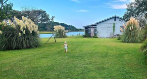 Property grounds - " The Fish Camp" - cozy waterfront getaway (Hampstead)