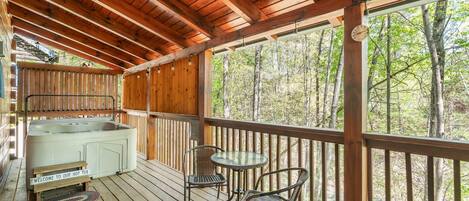 Bain à remous extérieur