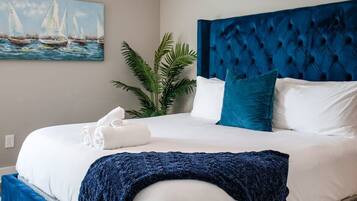 1 slaapkamer, een strijkplank/strijkijzer, wifi, beddengoed