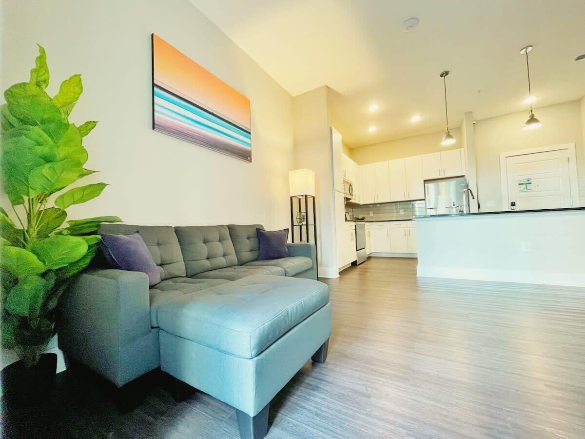 ☀︎Poolside Paradise☀︎1BDR apt w/ resort amenities and pool view☀︎