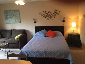 1 bedroom, free WiFi, bed sheets